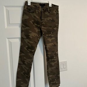 Banana Republic Camo Pants